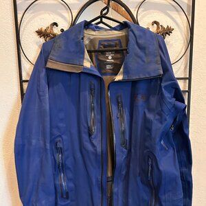 Mountain Hardware Softshell Ski Jacket